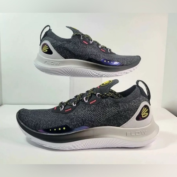New Men's Size 8.5 UNDER ARMOUR CURRY FLOW GO Running Shoes Black Gray - Picture 1 of 9
